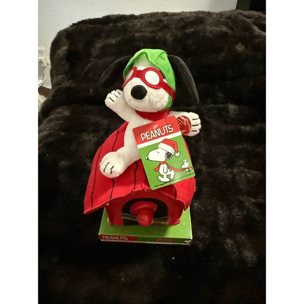 Snoopy Plush Animated Musical Lights Spinning‎ Propeller Christmas new